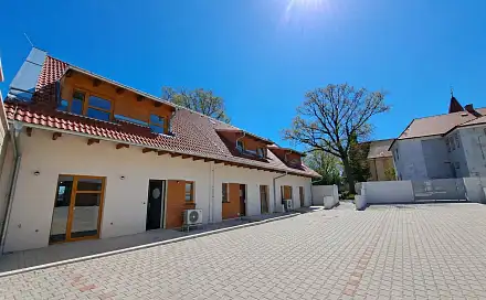 Prodej bytu 4+kk 110 m², náměstí u dubu, Stochov, okres Kladno