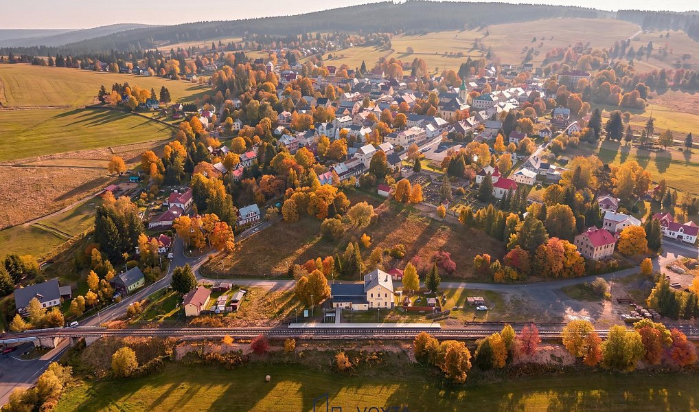 Prodej komerčního pozemku 9 951 m², Horní Blatná – náhled fotky 5