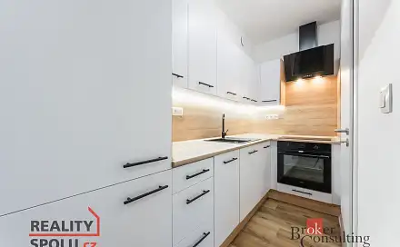 Pronájem bytu 2+kk 43 m², Hany Kvapilové, Ostrava - Mariánské Hory