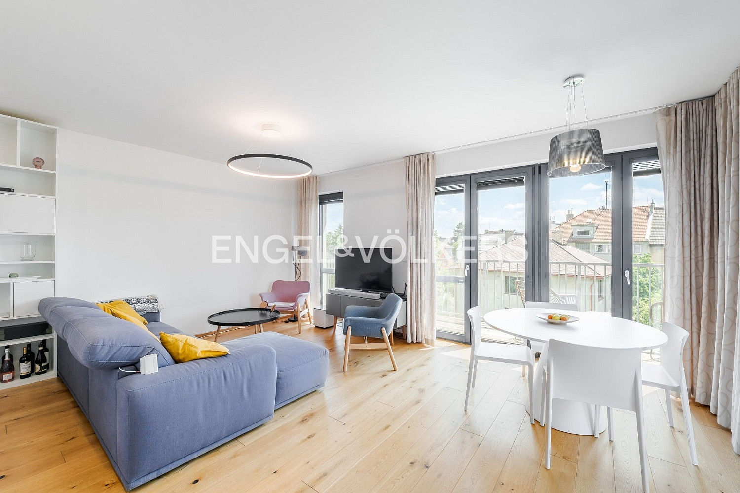 Pronájem bytu 3+kk 93 m² — photo 4