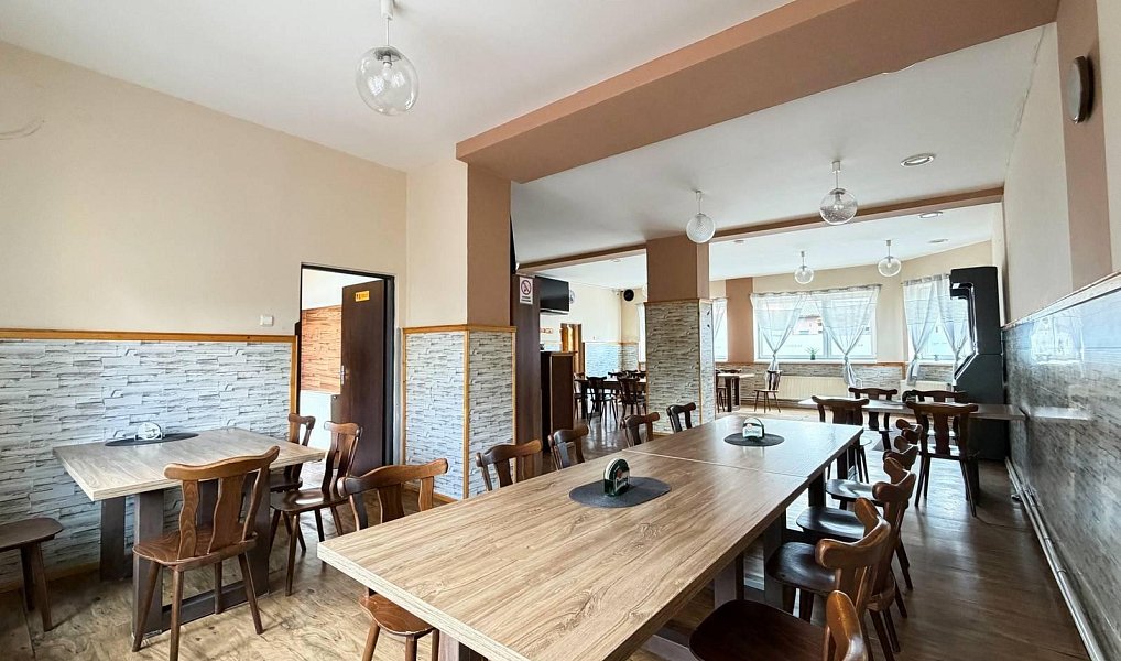Prodej restaurace 180 m², Podbořany – náhled fotky 14