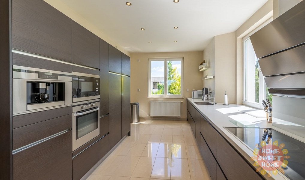 Pronájem domu 550 m² s pozemkem 1 000 m², Průhonice – náhled fotky 7