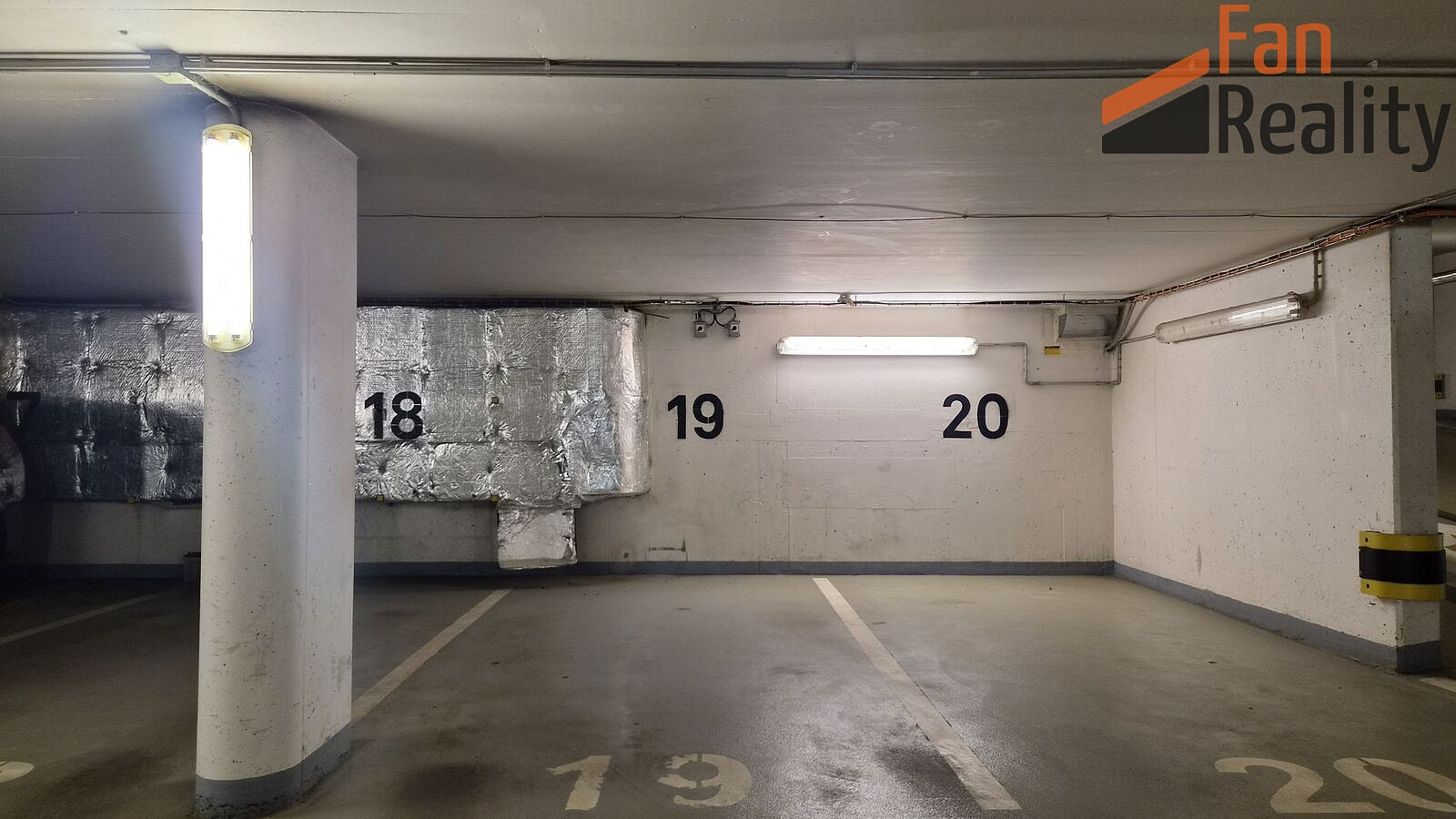 Prodej garáže 12 m2 ulice Na Neklance