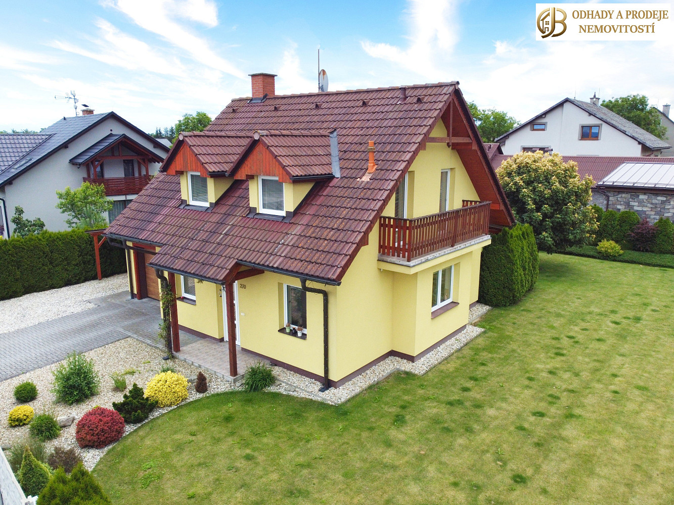 Prodej domu 145 m² s pozemkem 835 m² — photo 2
