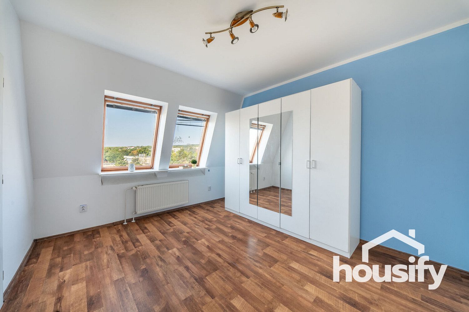Pronájem bytu 2+kk 41 m² – fotografie 5