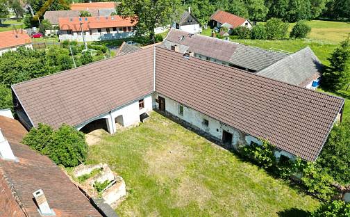 Prodej stavebního pozemku 2 008 m², Sudoměřice u Bechyně - Bežerovice, okres Tábor
