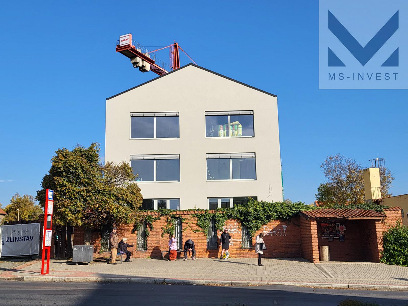 Prodej kanceláře 54 m² — photo 2