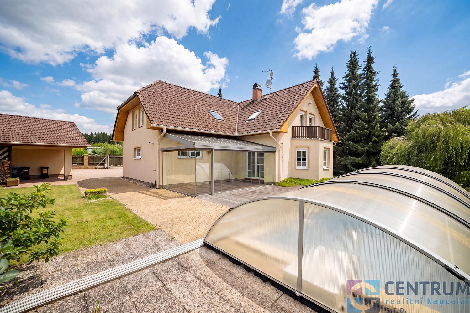 Prodej domu 190 m² s pozemkem 1 915 m² – fotografie 2