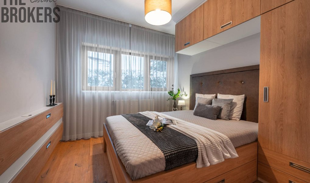 Prodej domu 300 m² s pozemkem 858 m², Praha – náhled fotky 13