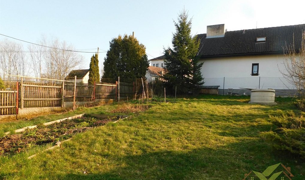 Pronájem bytu 1+kk 30 m², Spálené Poříčí – náhled fotky 12