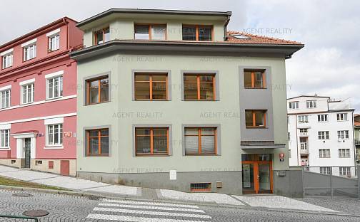 Pronájem bytu 3+kk 56 m², Za Strahovem, Praha 6 - Břevnov