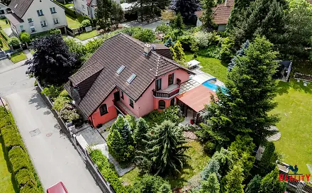 Prodej domu 313 m² s pozemkem 1 106 m², K Tůni, Tábor - Měšice