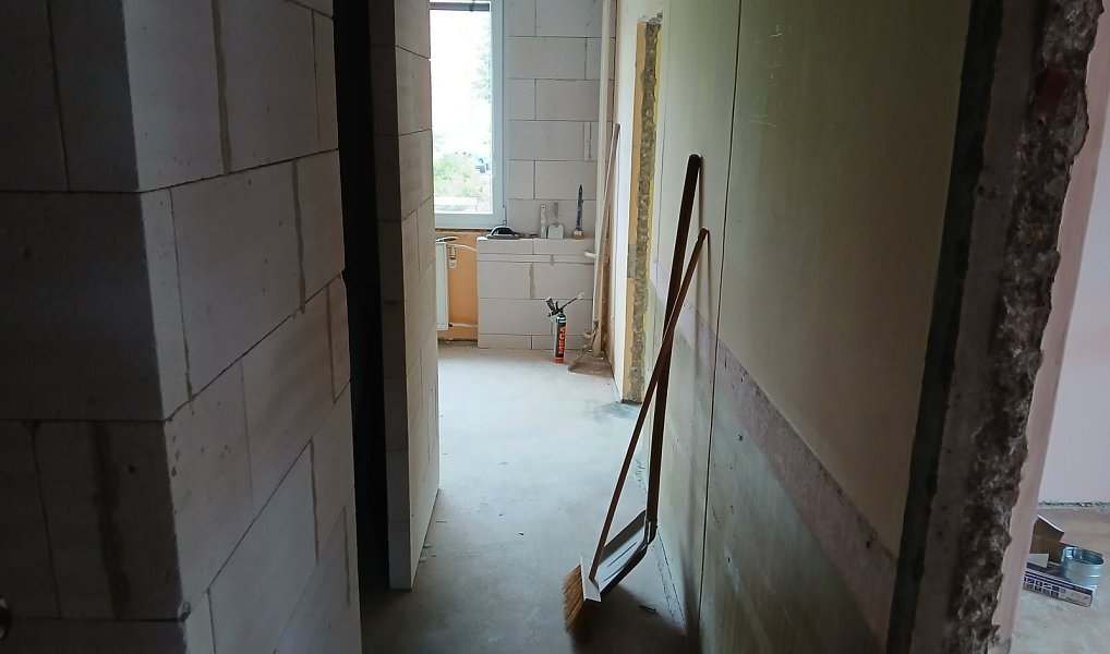 Prodej bytu 3+1 70 m², Hostinné – náhled fotky 6