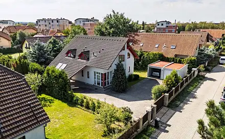 Prodej domu 250 m² s pozemkem 967 m², Studánková, Praha 4 - Újezd u Průhonic