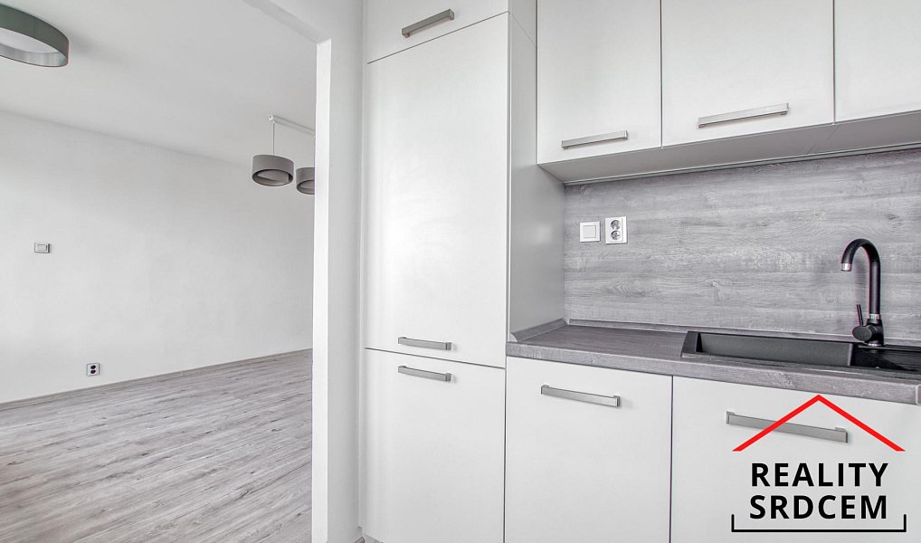 Pronájem bytu 1+1 34 m², Karviná – náhled fotky 2