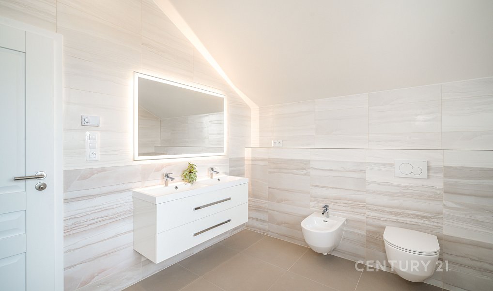 Prodej domu 300 m² s pozemkem 538 m², Makotřasy – náhled fotky 6