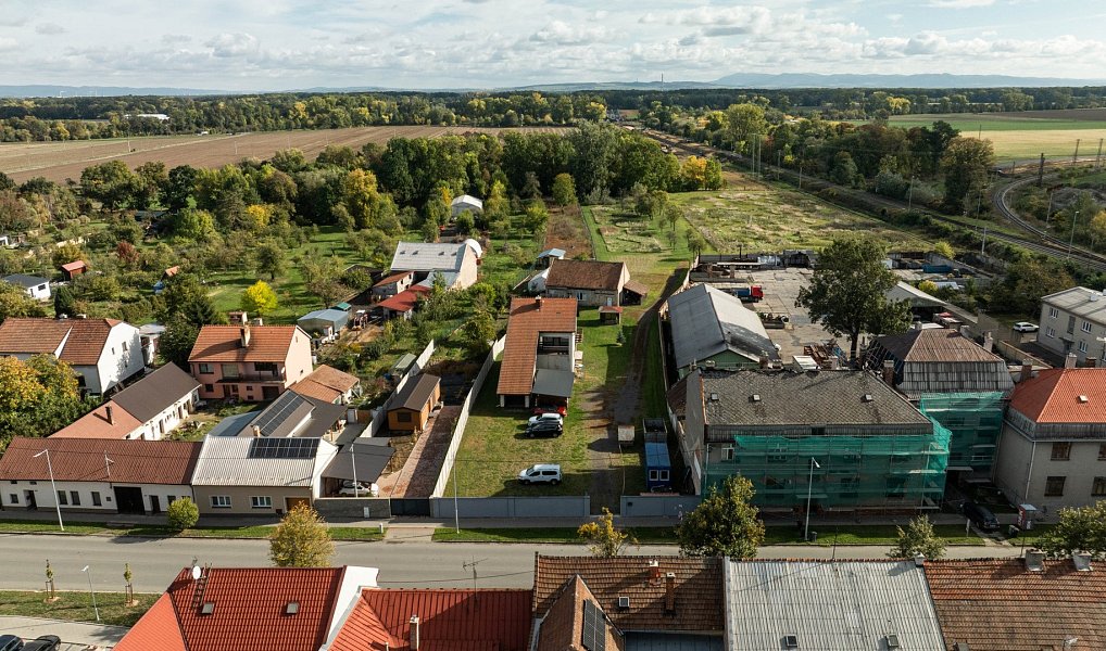 Prodej domu 384 m² s pozemkem 17 055 m², Kojetín – náhled fotky 3