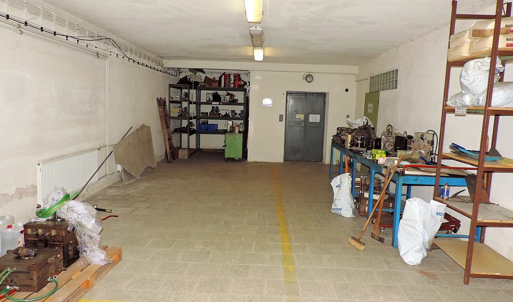 Prodej výrobních prostor 1 150 m², Nová Říše – náhled fotky 9