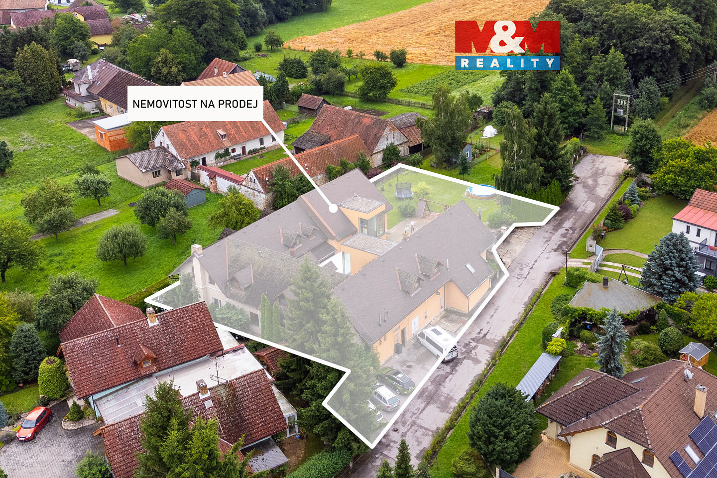 Prodej ubytovacího objektu 1 100 m²