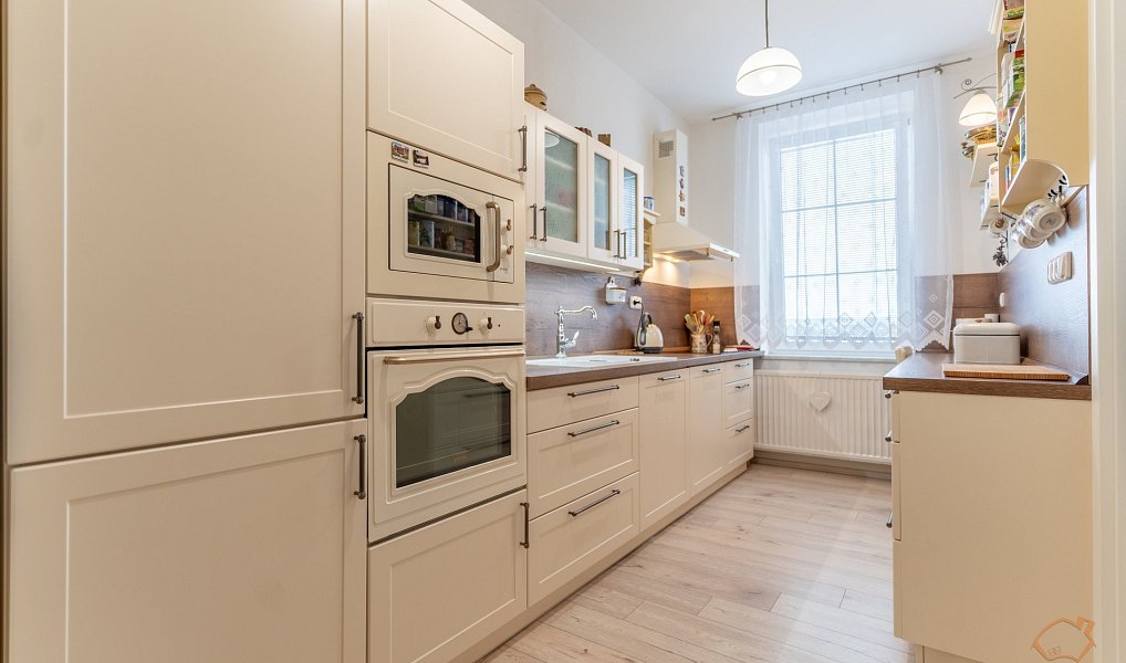 Prodej domu 246 m² s pozemkem 271 m², Zbýšov – náhled fotky 3
