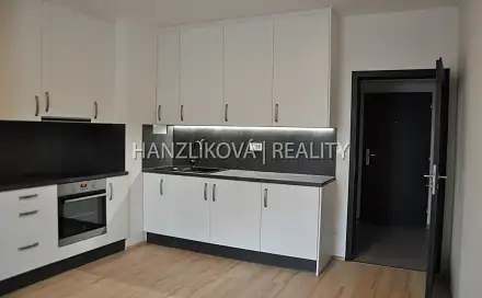 Pronájem bytu 1+kk 29 m²