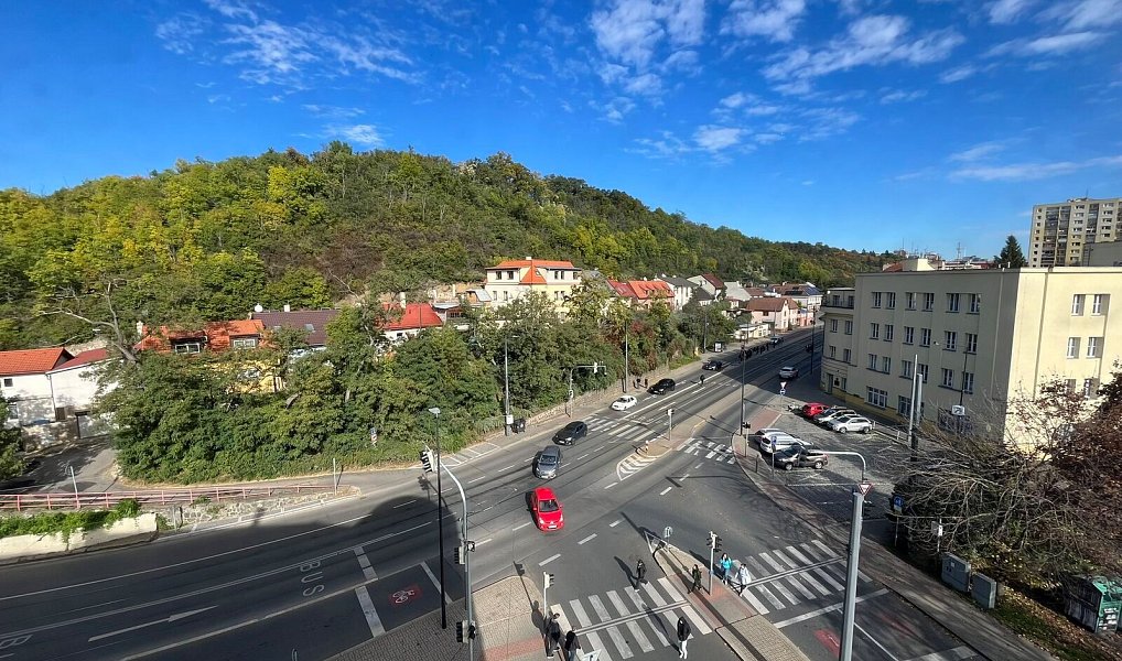 Pronájem kanceláře 110 m², Praha – náhled fotky 9