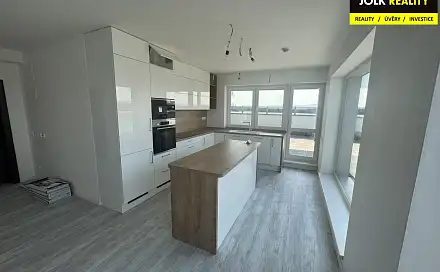 Pronájem bytu 2+kk 89 m²
