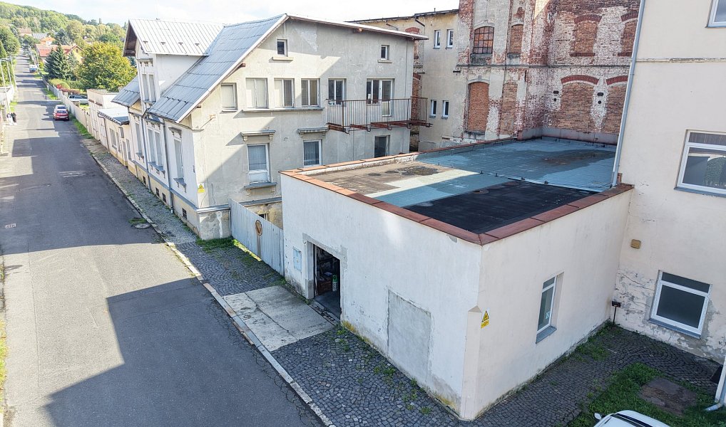 Prodej výrobních prostor 2 400 m², Varnsdorf – náhled fotky 5