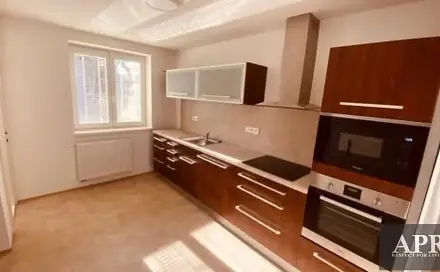 Pronájem bytu 3+1 77 m², Bánov, okres Uherské Hradiště