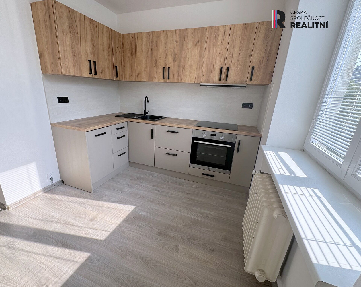 Pronájem bytu 2+1 54 m² – fotografie 2