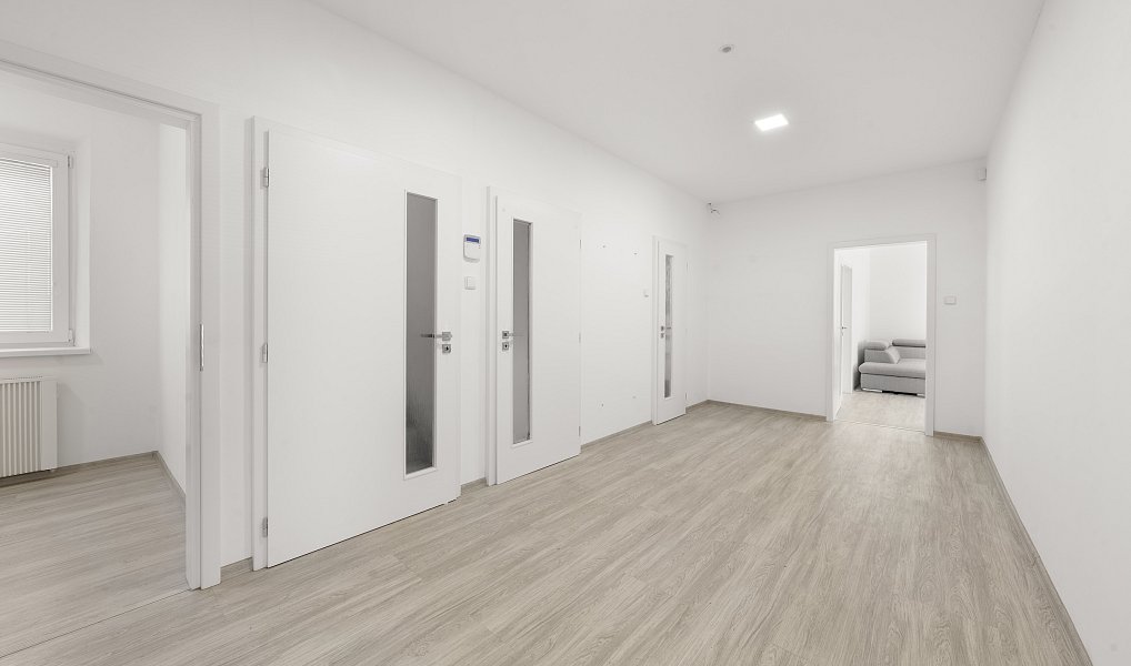 Prodej domu 243 m², Kuřim – náhled fotky 11