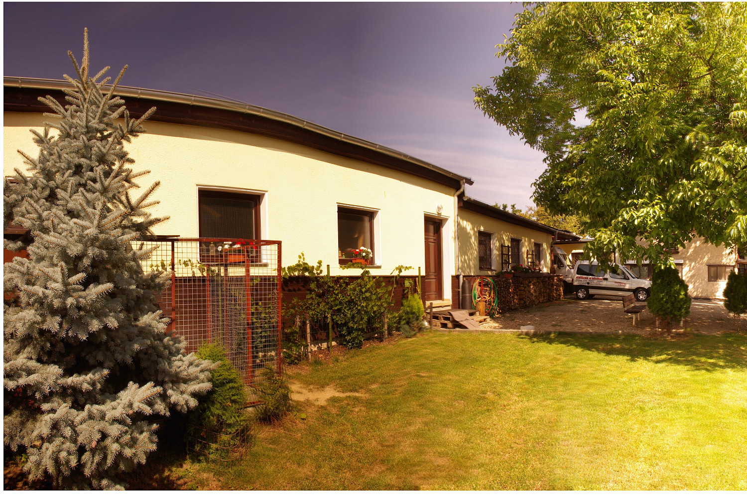 Pronájem výrobních prostor 222 m²