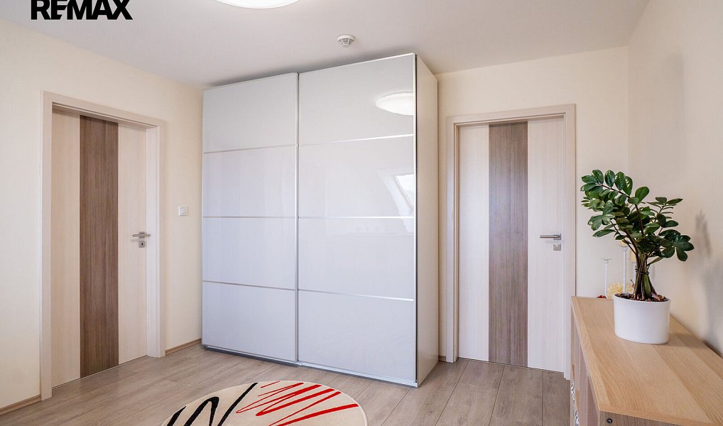 Prodej domu 300 m² s pozemkem 3 877 m², Otvice – náhled fotky 14