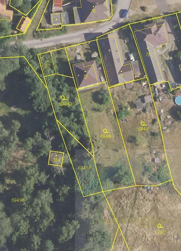 Prodej stavebního pozemku 758 m²