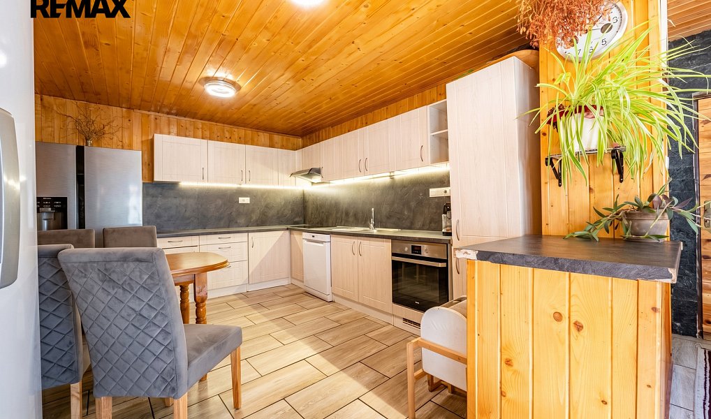 Prodej domu 136 m² s pozemkem 1 129 m², Hrubá Vrbka – náhled fotky 17