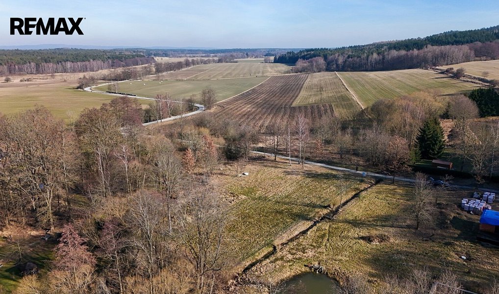 Prodej stavebního pozemku 2 782 m², Nové Hrady – náhled fotky 10