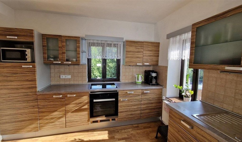 Prodej domu 324 m² s pozemkem 580 m², Jablonec nad Nisou – náhled fotky 12