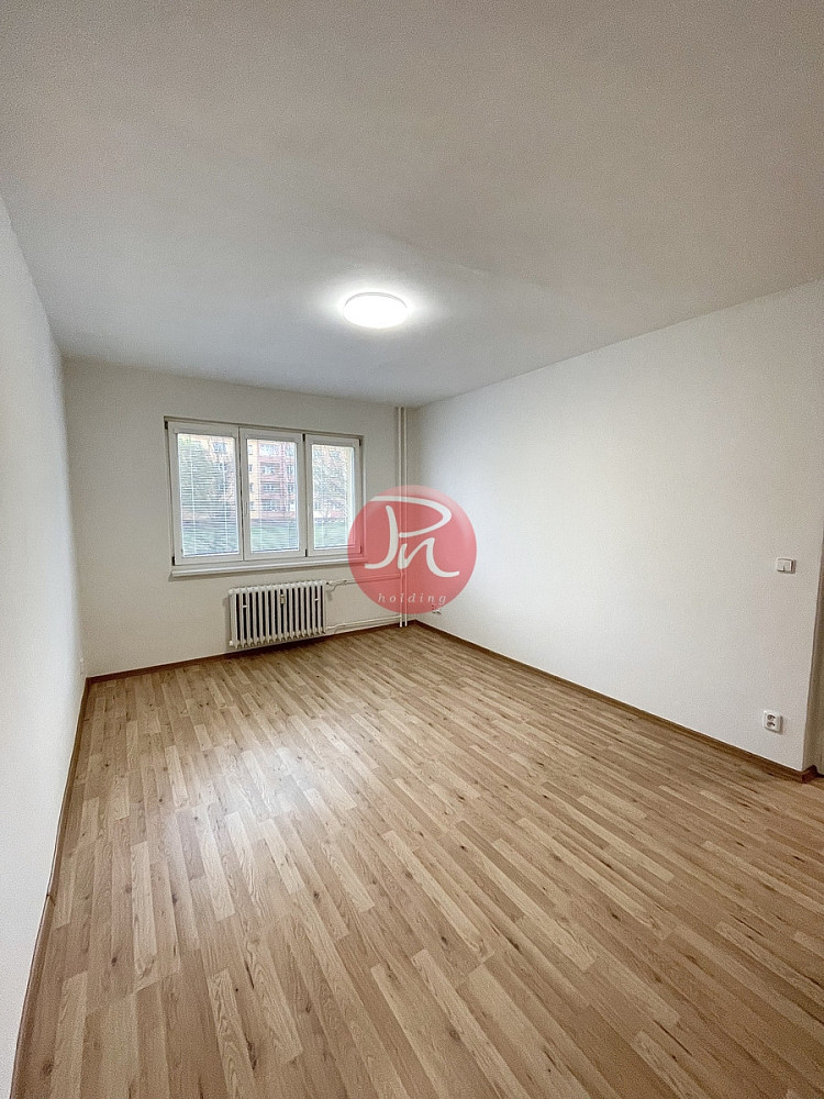 Pronájem bytu 2+1 54 m² — photo 4