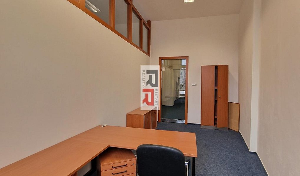 Pronájem kanceláře 17 m², Olomouc – náhled fotky 4