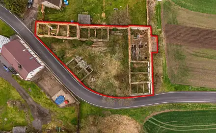 Prodej stavebního pozemku 1 921 m², Veliká Ves, okres Chomutov