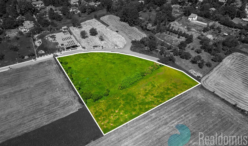 Prodej stavebního pozemku 6 111 m², Hradec Králové – náhled fotky 3