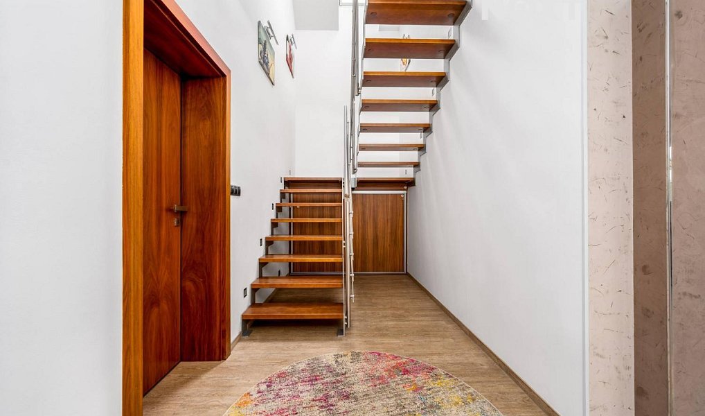 Prodej domu 188 m² s pozemkem 1 936 m², Kněžmost – náhled fotky 24