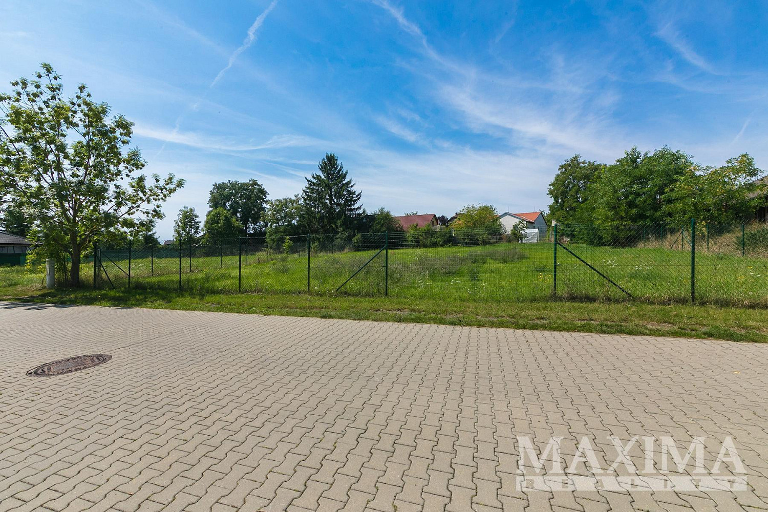 Prodej stavebního pozemku 1 240 m² — photo 3
