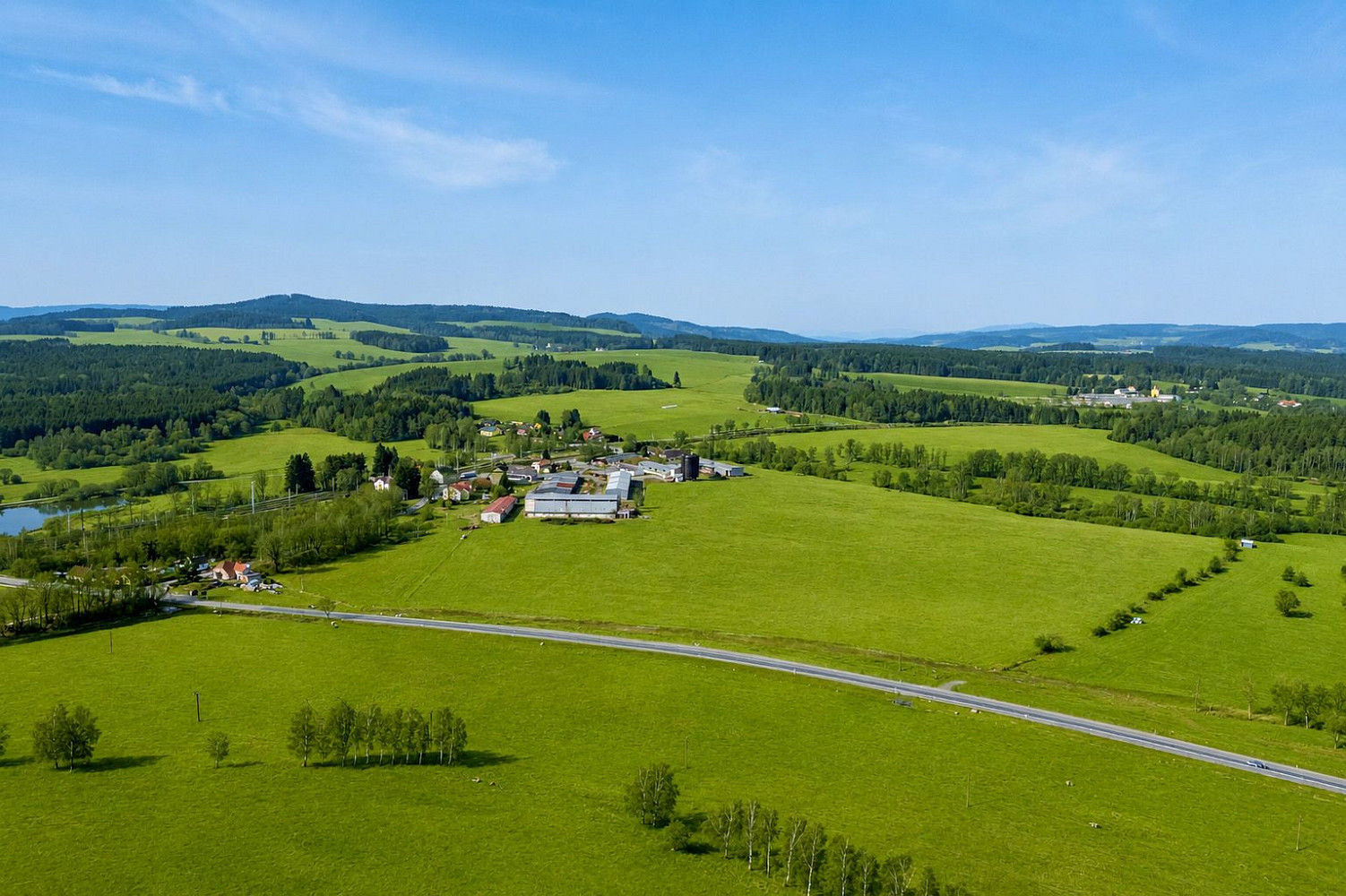 Prodej zemědělského objektu 2 000 m²
