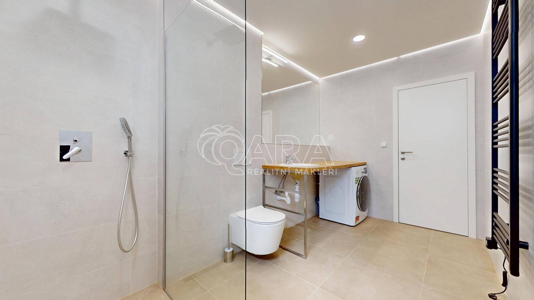 Pronájem bytu 1+kk 40 m² — photo 3