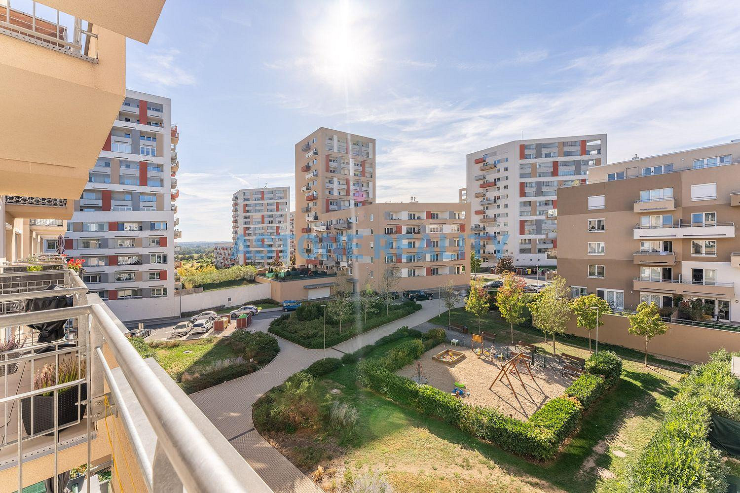 Prodej bytu 1+kk 36 m² – fotografie 3