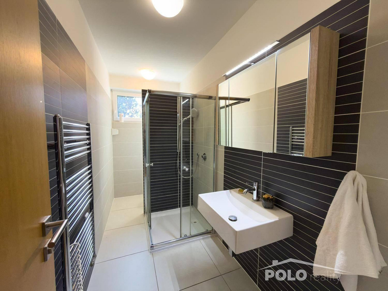 Prodej domu 197 m² s pozemkem 1 169 m² – fotografie 4