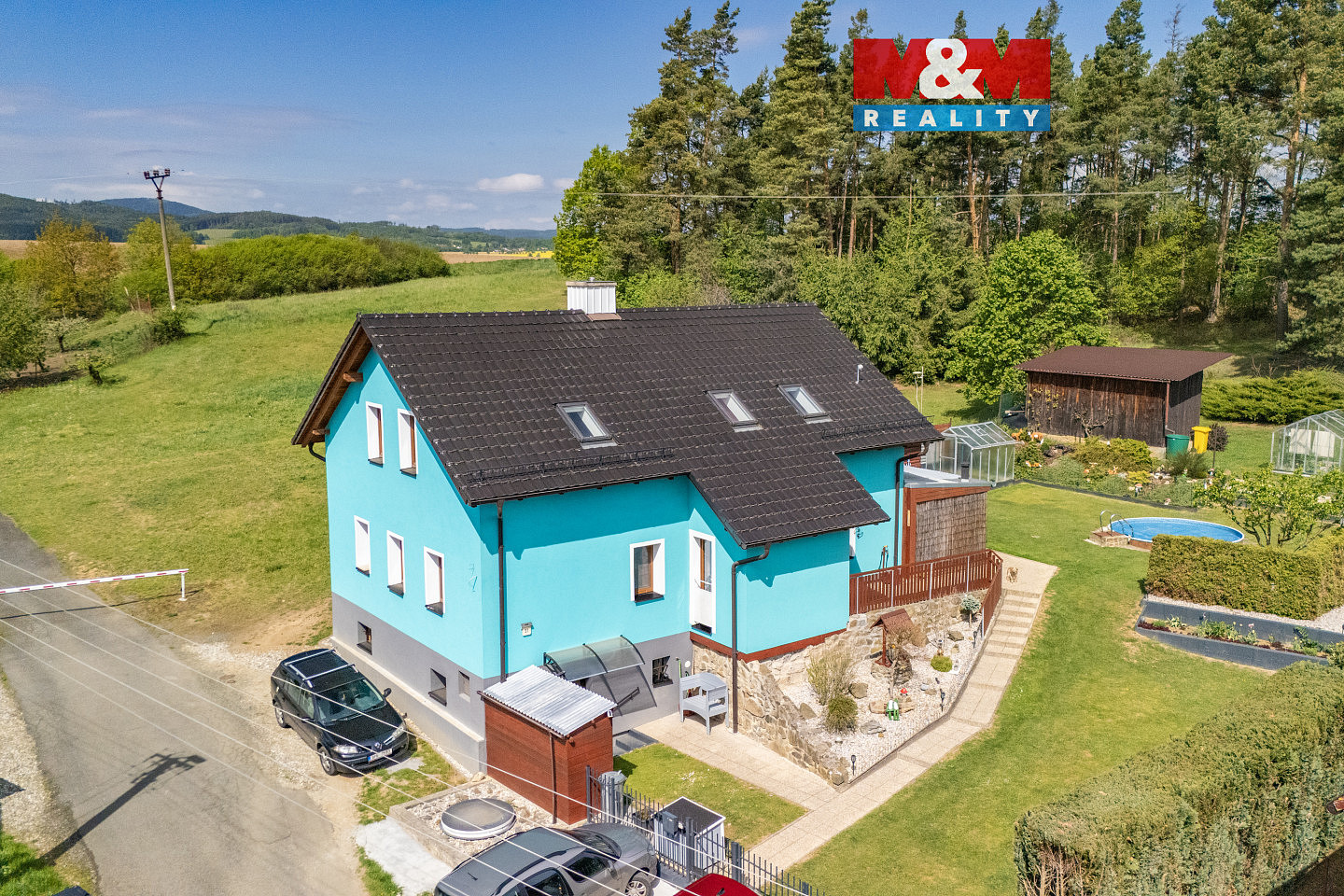 Prodej domu 221 m² s pozemkem 537 m²