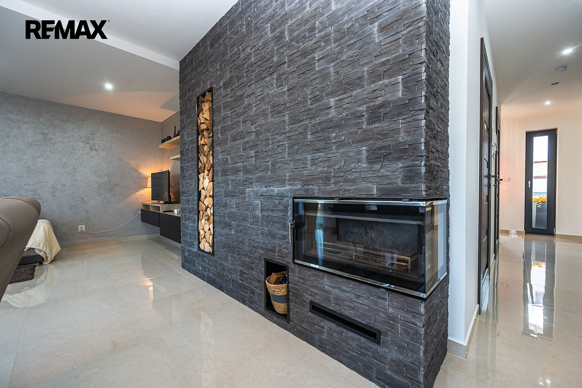 Prodej domu 224 m² s pozemkem 813 m² – fotografie 5