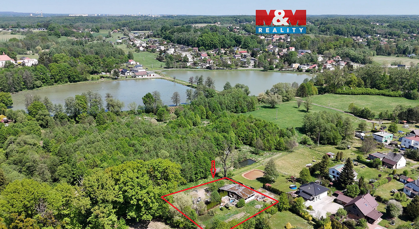 Prodej stavebního pozemku 2 279 m²